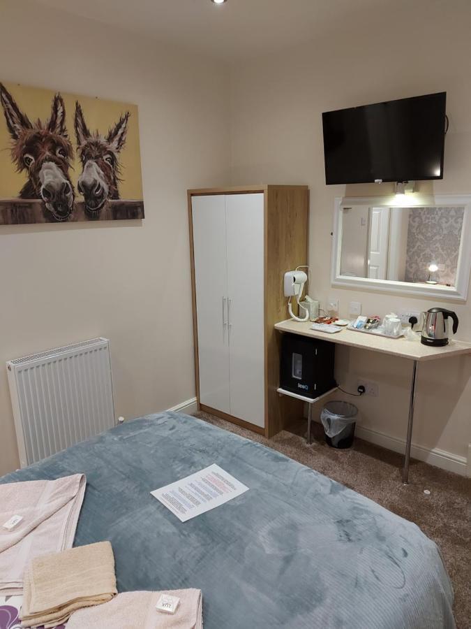 Ponderosa With Free Onsite Parking And Breakfast Included Guest house