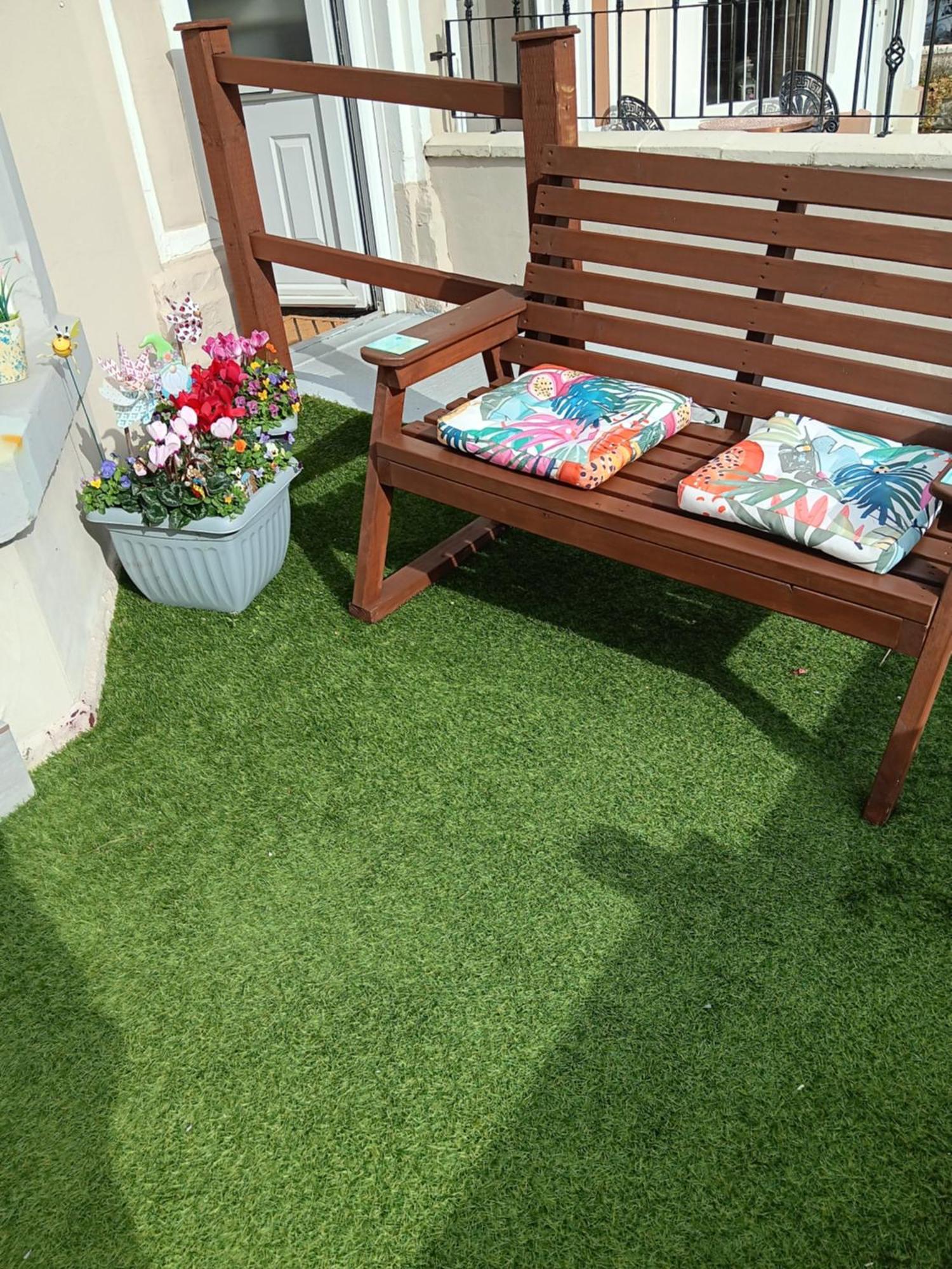 Guest house Ponderosa With Free Onsite Parking And Breakfast Included *