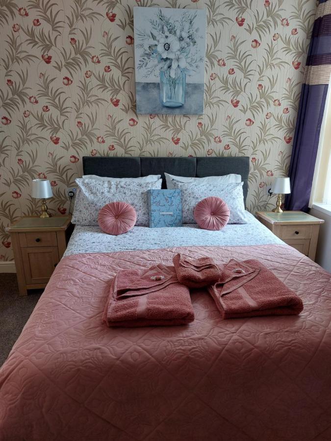 Ponderosa * Blackpool
