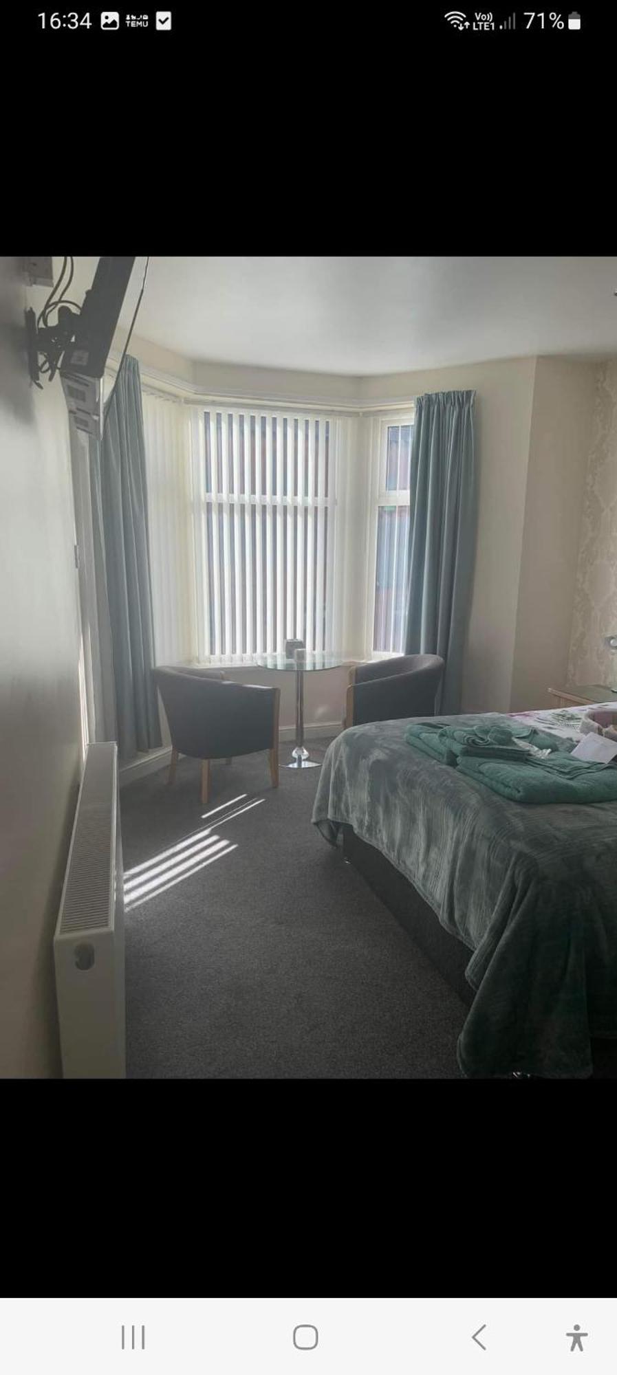 Ponderosa * Blackpool